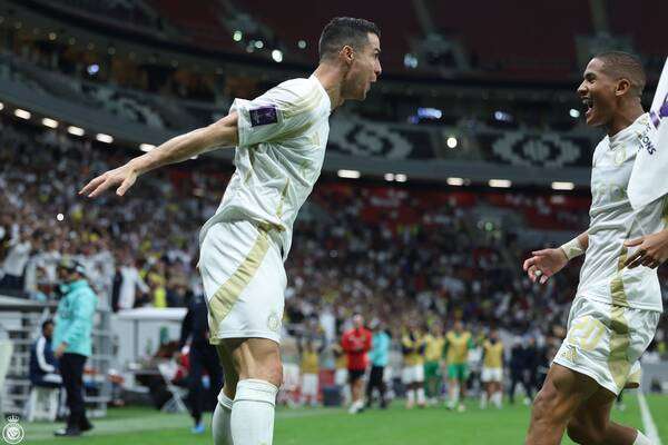 لاعبو النصر