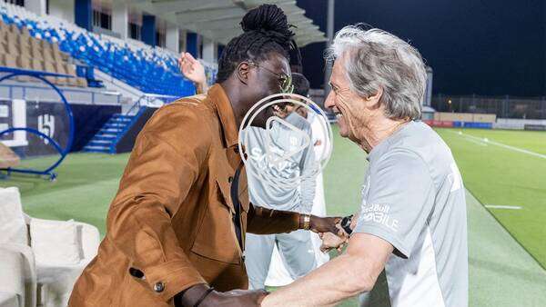 جيسوس مع جوميز