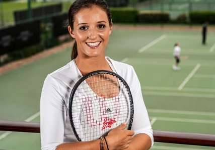 لورا روبسون