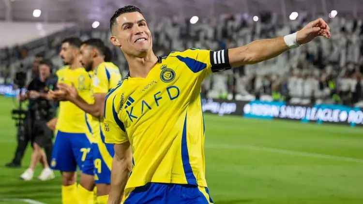 Cristiano%20Ronaldo%20Al%20Nassr%202024%20(2)