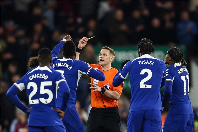 لاعبو تشيلسي