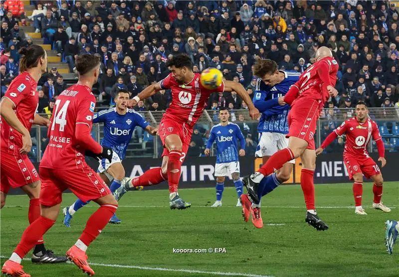 ?i=epa%2fsoccer%2f2024-11%2f2024-11-30%2f2024-11-30-11749630_epa