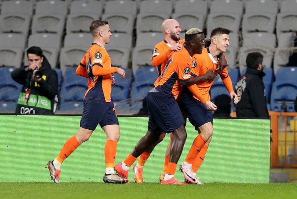 لاعبو اسطنبول باشاك شهير