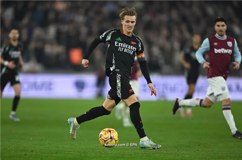 ?i=epa%2fsoccer%2f2024-11%2f2024-11-30%2f2024-11-30-11750101_epa