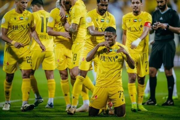 لاعبو الوصل