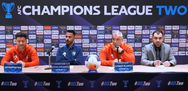 من المؤتمر الصحفي