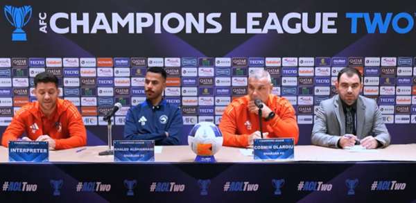 من المؤتمر الصحفي