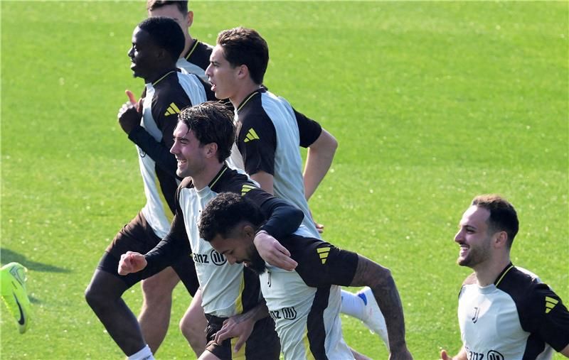 لاعبو يوفنتوس