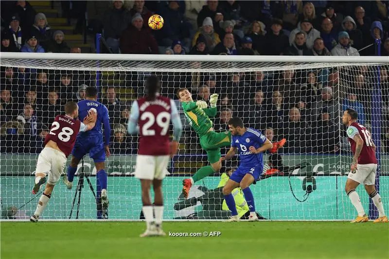 ?i=afp%2f20241203%2f20241203-afp_36pc7b2_afp