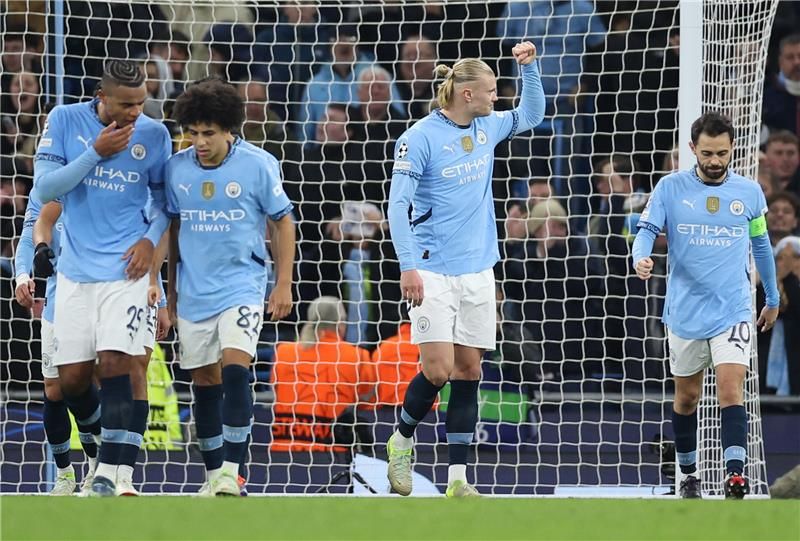 لاعبو مانشستر سيتي