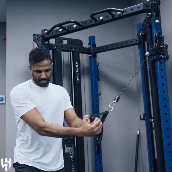 محمد العويس