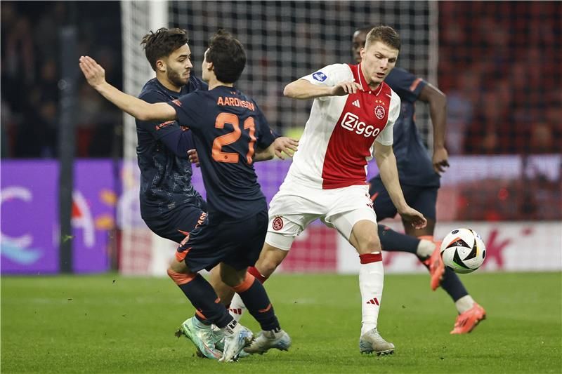 من المباراة