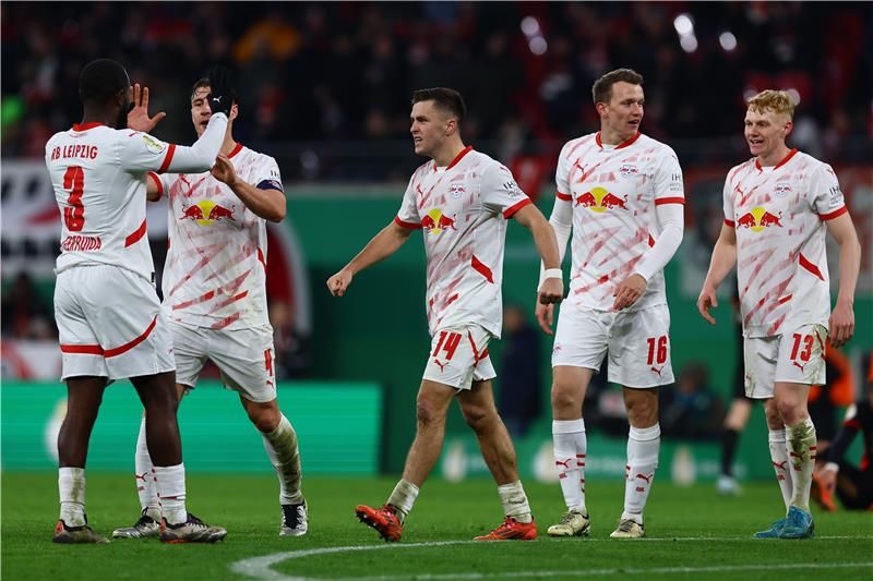 فرحة لاعبي لايبزيج