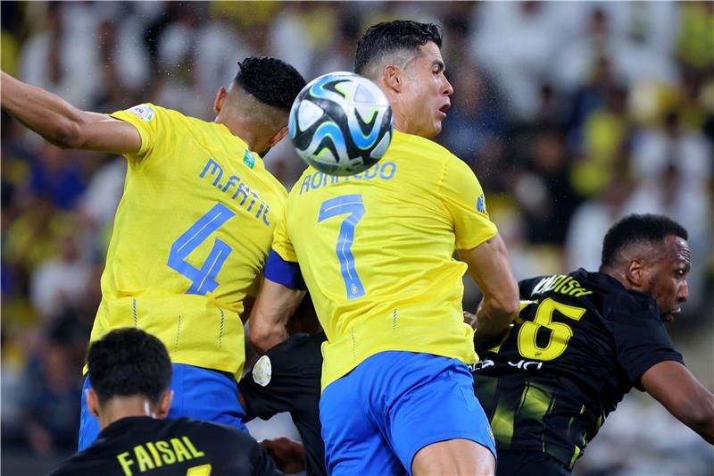 لقاء سابق بين النصر والإتحاد