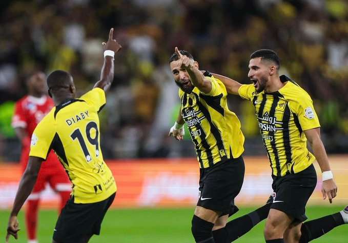 لاعبو اتحاد جدة