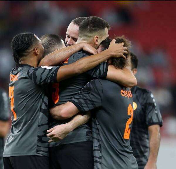 لاعبو أم صلال