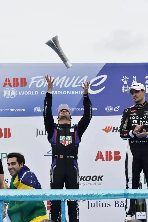 ?i=corr%2f547%2fkoo_547497