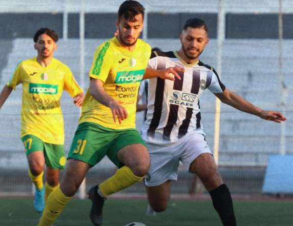 لقاء سابق بين الفريقين