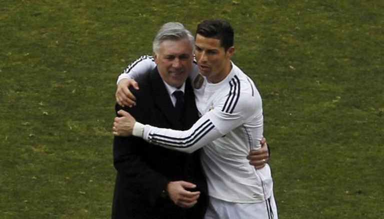 100-212057-cristiano-ronaldo-ancelotti-manchester-united_700x400