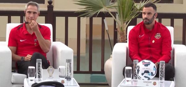 من المؤتمر الصحفي