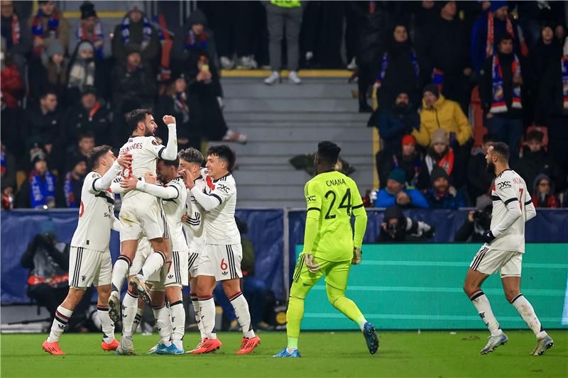 فرحة لاعبي مانشستر يونايتد