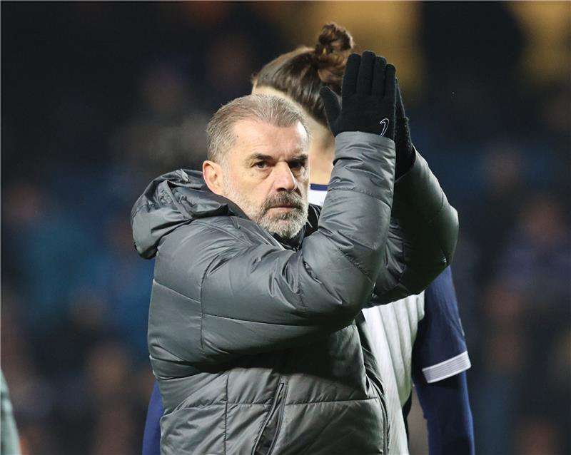 أنجي بوستيكوجلو