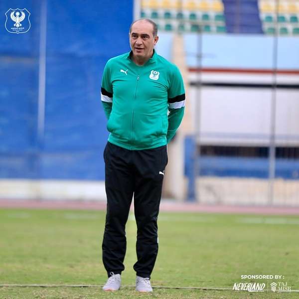 علي ماهر