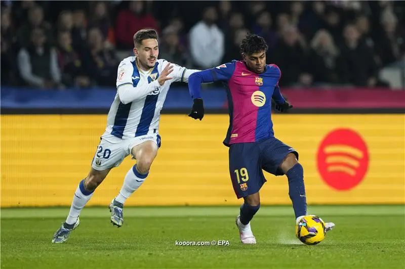 ?i=epa%2fsoccer%2f2024-12%2f2024-12-15%2f2024-12-15-11779658_epa