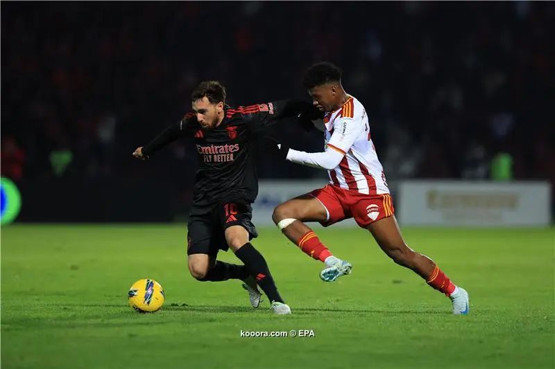 ?i=epa%2fsoccer%2f2024-12%2f2024-12-15%2f2024-12-15-11779386_epa