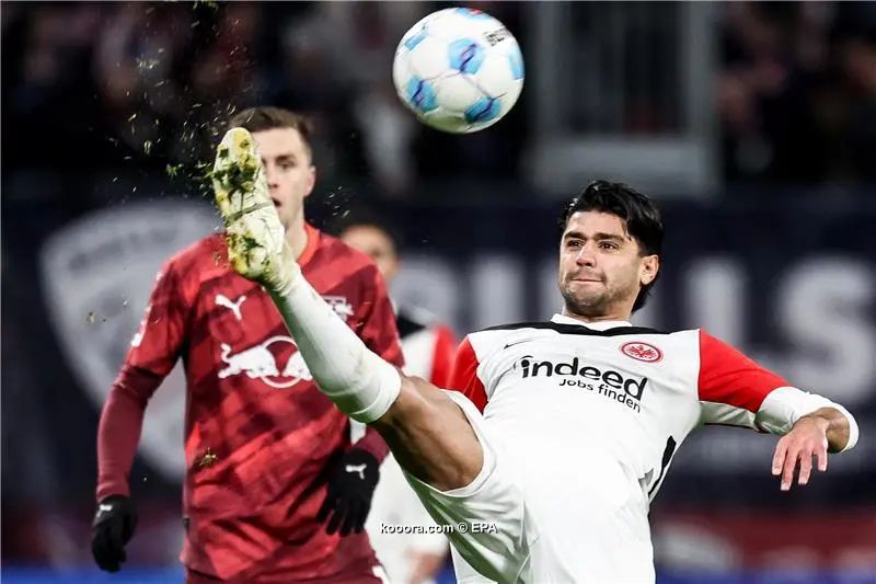 ?i=epa%2fsoccer%2f2024-12%2f2024-12-15%2f2024-12-15-11779598_epa