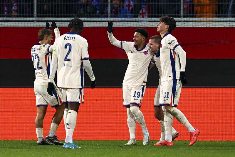 لاعبو تشيلسي