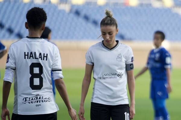 الجزائرية إيمان مروش