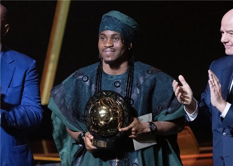 أديمولا لوكمان