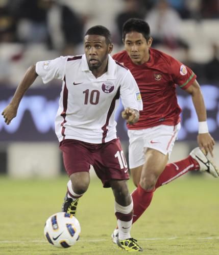 2011-11-11t171148z_01_qat04_rtridsp_3_soccer-world_reuters