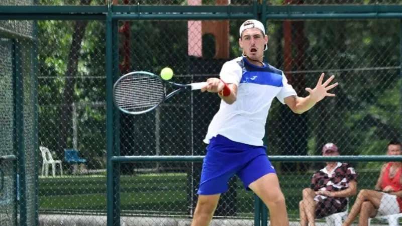 دانييل سافيليف