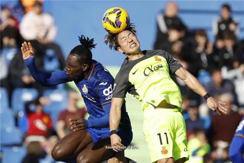 ?i=epa%2fsoccer%2f2024-12%2f2024-12-21%2f2024-12-21-11788422_epa