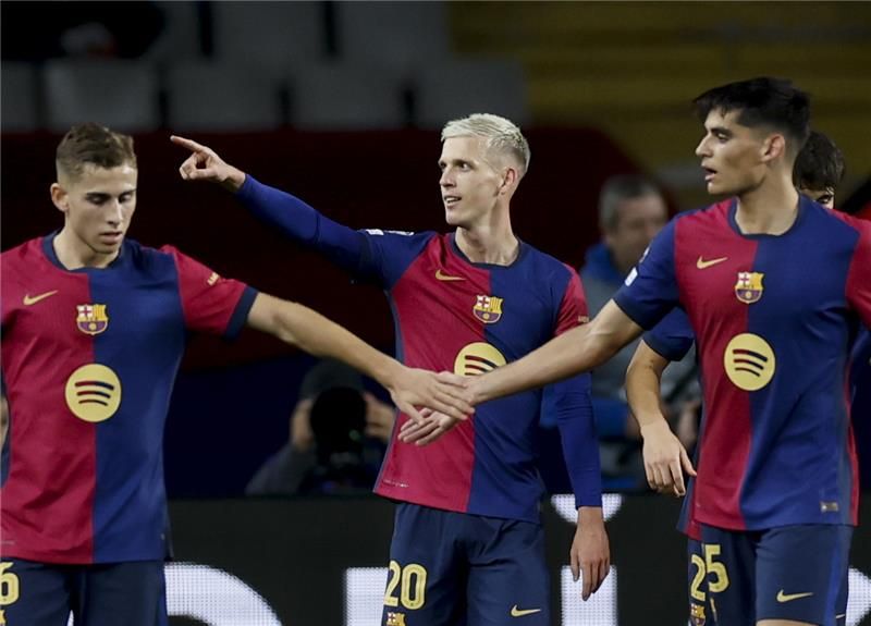 لاعبو برشلونة