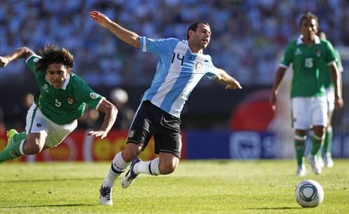 2011-11-11t205729z_01_srr07_rtridsp_3_soccer-world_reuters