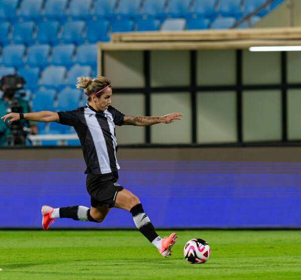 ناتاشا أندونوفا