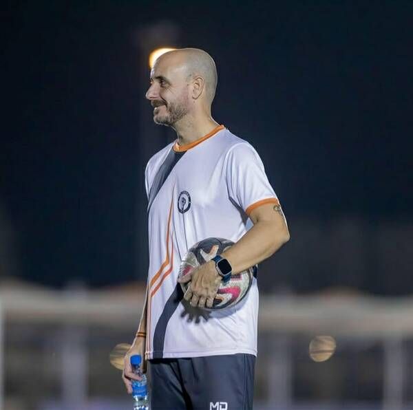 المدرب الإسباني لويس روخاس