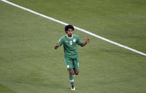 2011-01-132011-01-13t135015z_01_ac506_rtridsp_3_soccer-asian_reuters