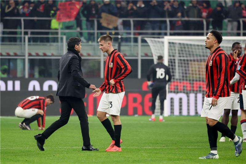 لاعبو ميلان