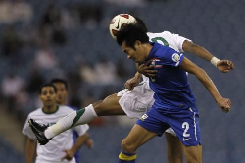 2011-11-11t211045z_01_sau04d_rtridsp_3_soccer-world_reuters
