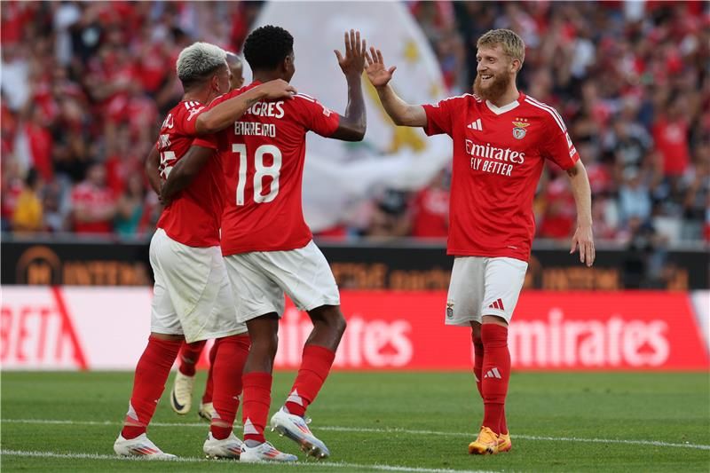 لاعبو بنفيكا