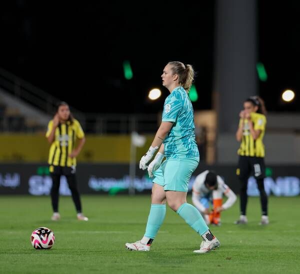 زالا ميرشنيك ضد شعلة الشرقية