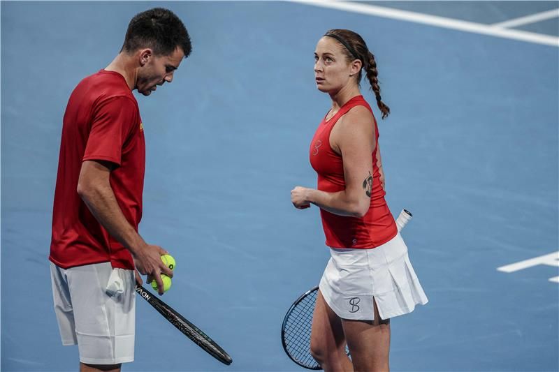 يفوني كافالي وسيرجيو مارتوس