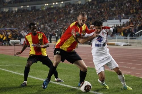 2011-11-12t183310z_01_tun06_rtridsp_3_soccer_reuters