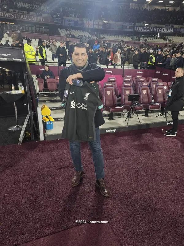 ?i=corr%2f549%2fkoo_549906