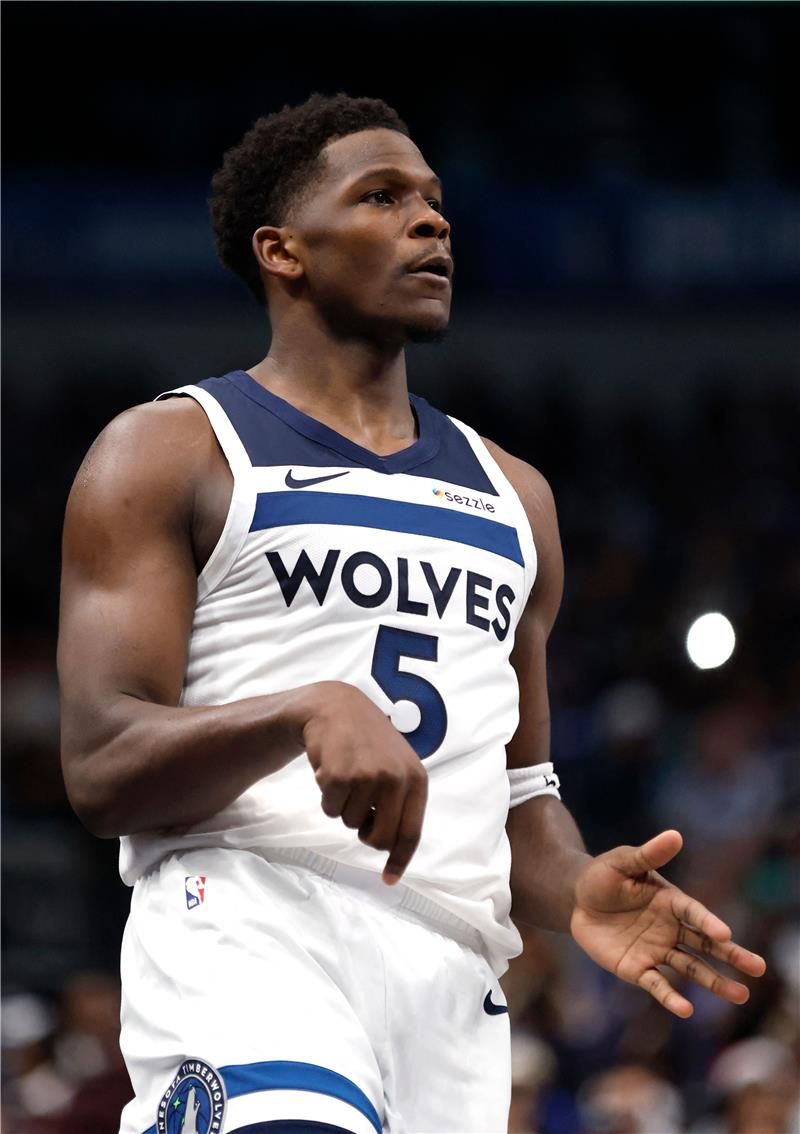 أنتوني إدواردز