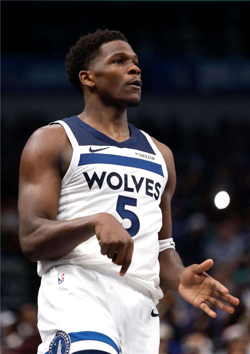 أنتوني إدواردز